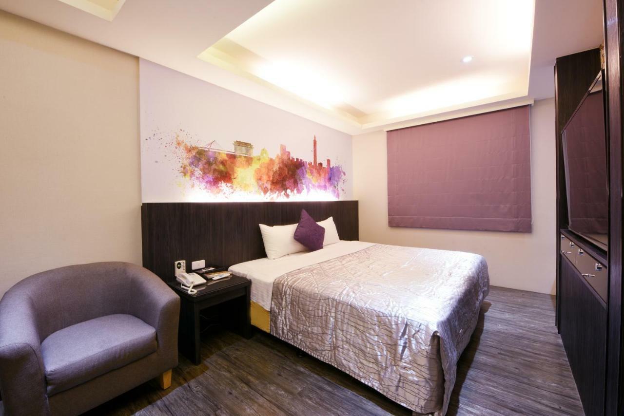 Carnival Motel Taipei Exterior photo